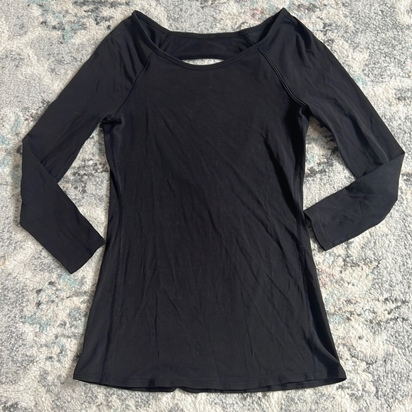 lululemon athletica Tops - Lululemon black long sleeve top